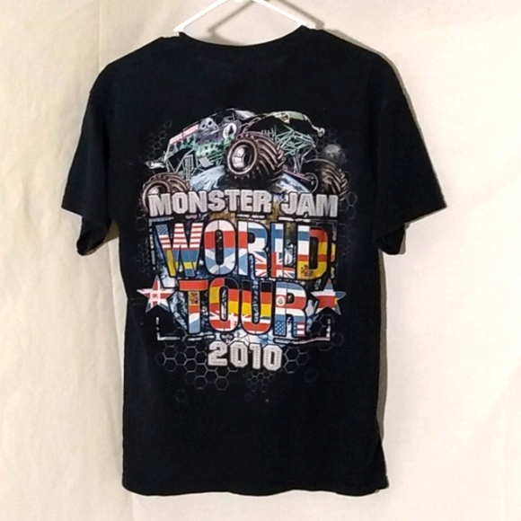 Advance Auto Parts Monster Jam World Tour 2010 T Shirts - Picture 2 of 5